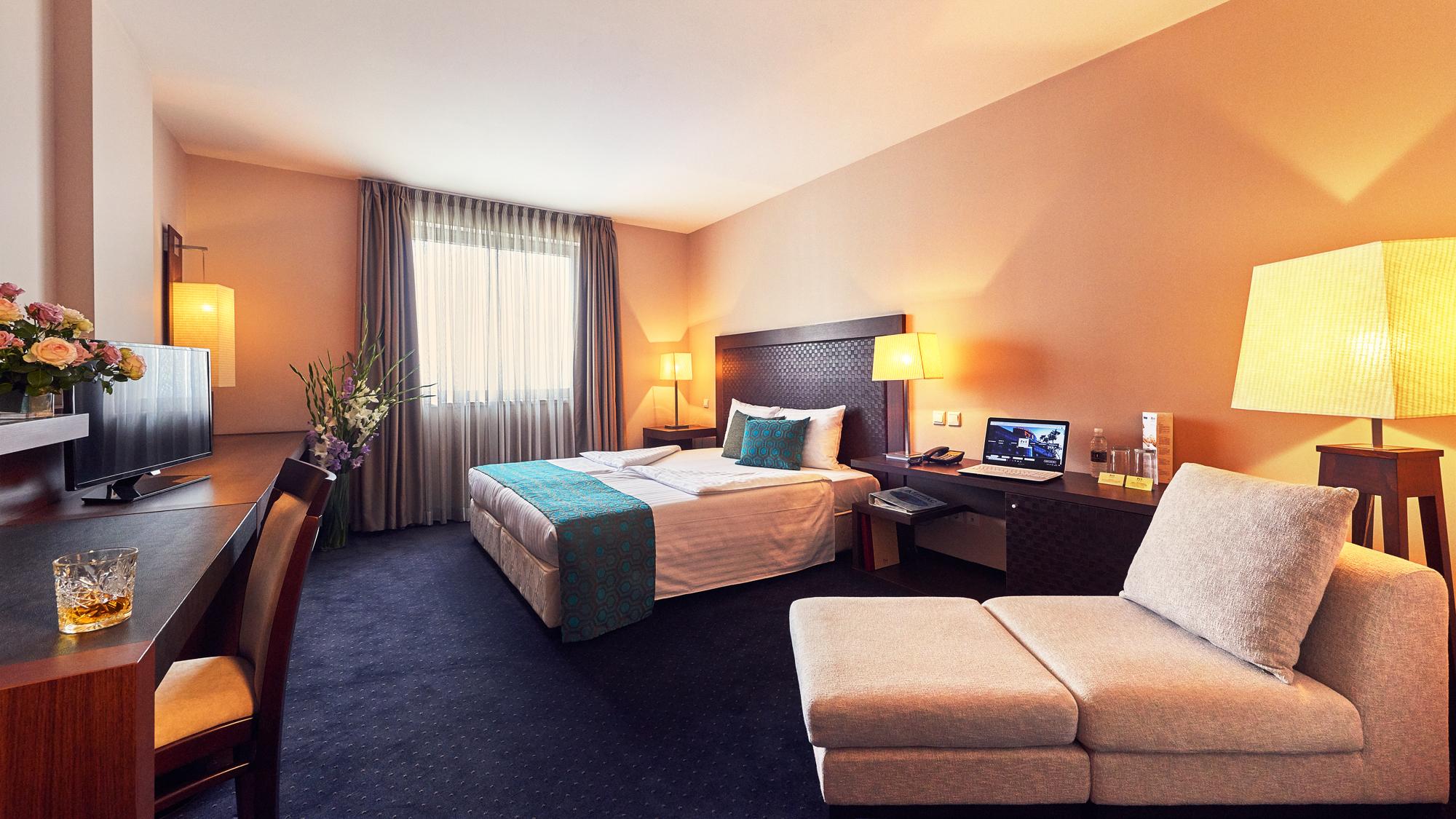 Metropolitan Hotel Sofia, A Member Of Radisson Individuals Exterior photo